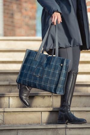 Eskadron Shopping Tasche BOUCLÈ Heritage 25/26