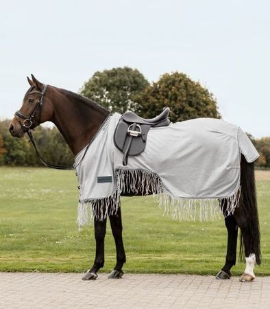 Waldhausen PROTECT Fliegenausreitdecke mit Fransen