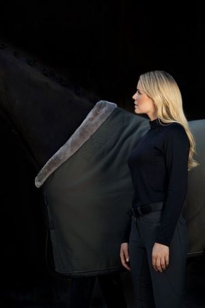 Abschwitzdecke JERSEY FAUXFUR ESSENCE 22/23, Jerseydecke,  Transportdecke